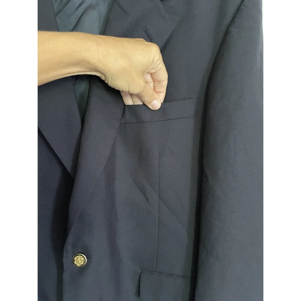 VTG Botany 500 Navy Blue Wool Blend Double Breasted Gold Button Blazer 42R